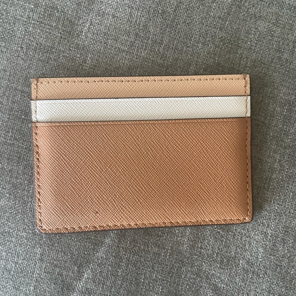 NWOT Tory Burch Emerson Slim Card Case - Picture 2 of 2